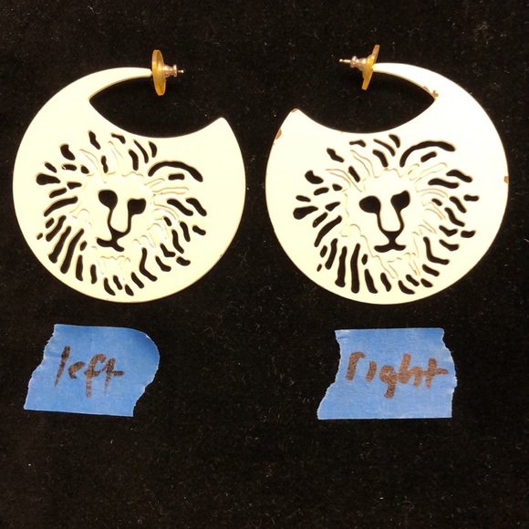 Vintage Rare Anne Klein Lion Head Logo Crescent Shaped Earrings - Picture 3 of 16